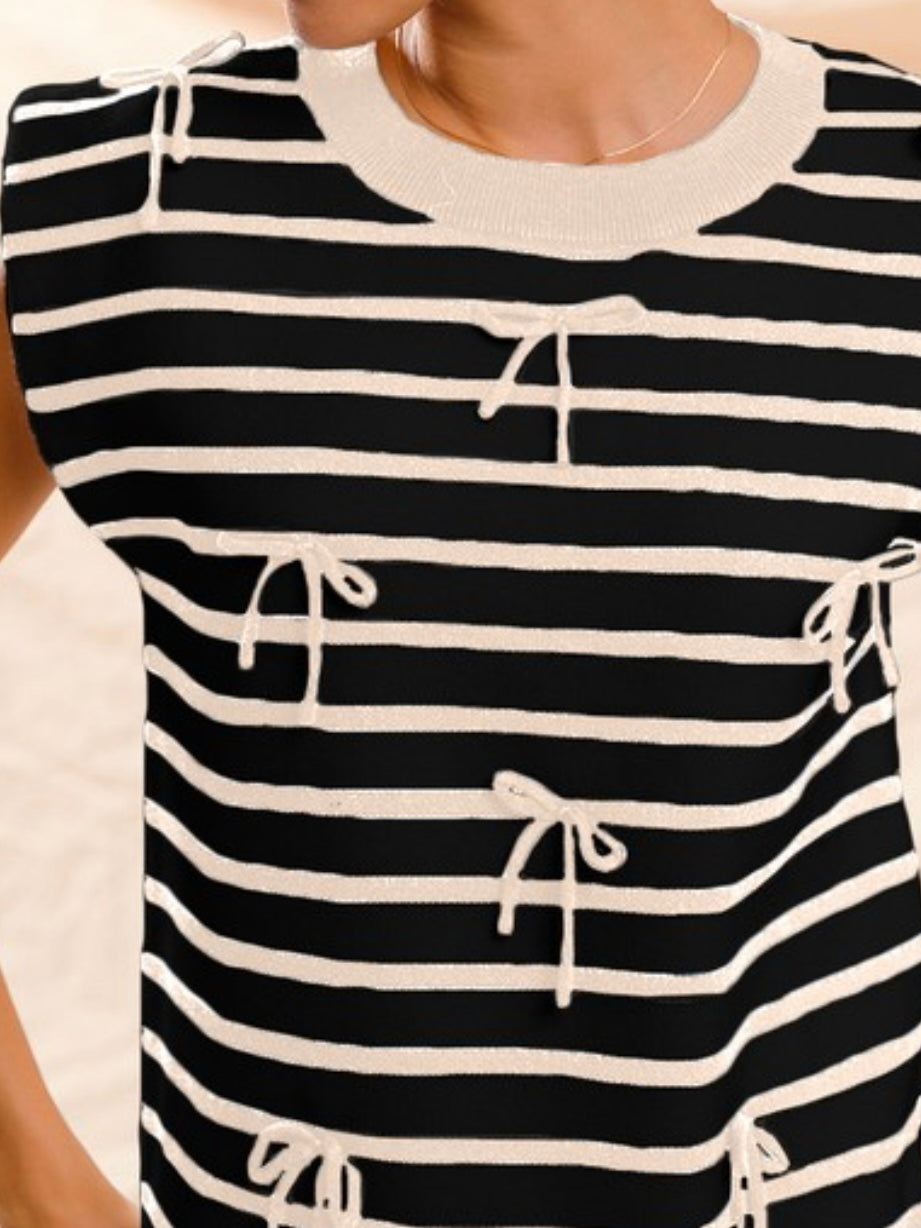 Stripe Contrast Ribbon Sleeveless Sweater Top
