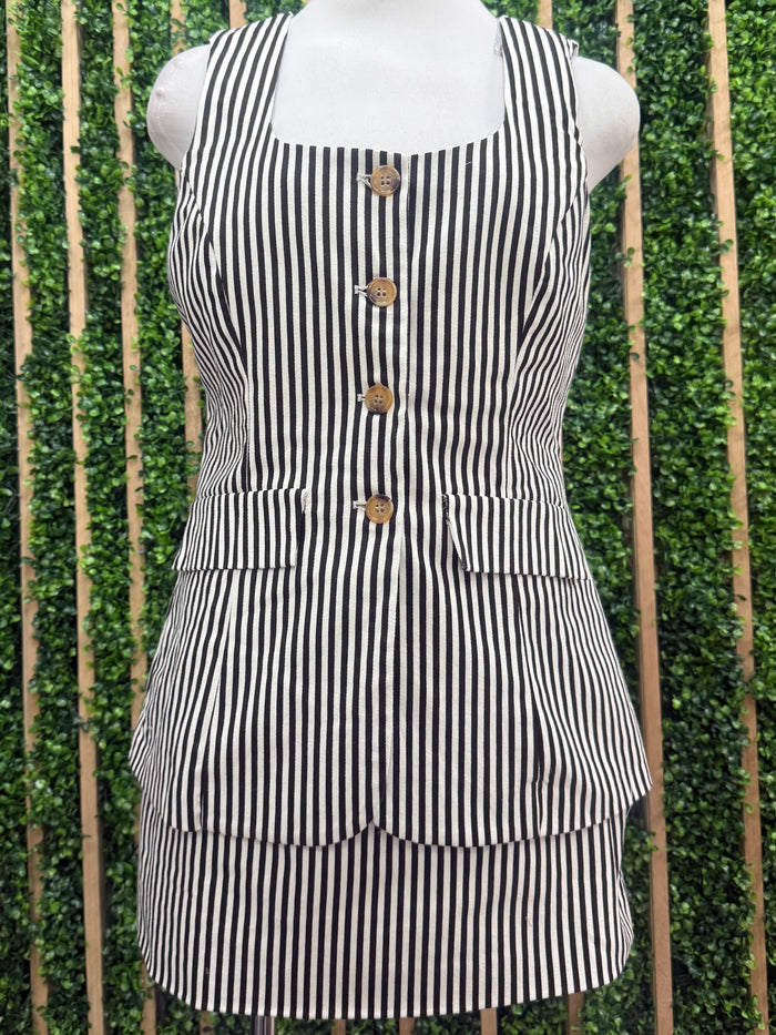 Striped Round Neckline Sleeveless Romper