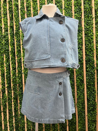 Button And Pocket Detail Denim Skort