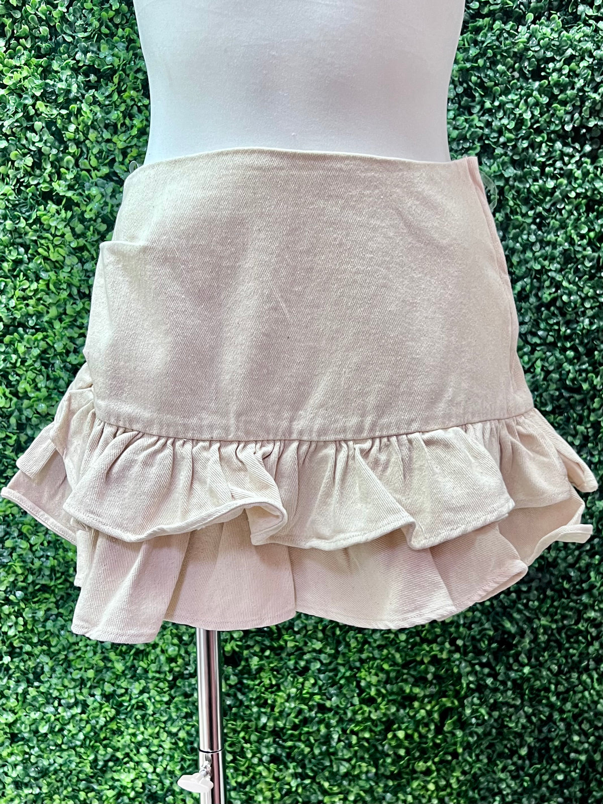 Short Double Ruffle Skort