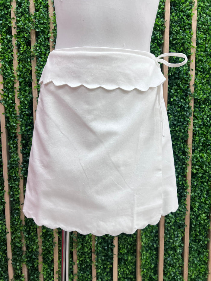 White Scallop Edged Skirt