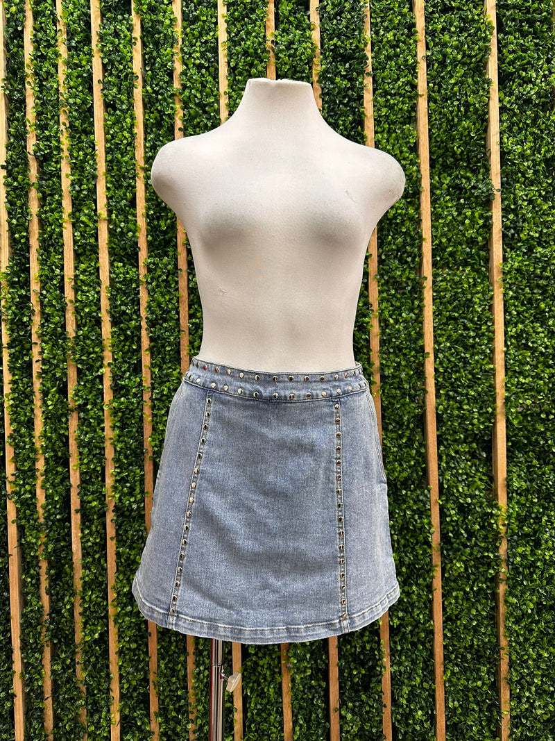 Stud Detail Elastic Back Skort