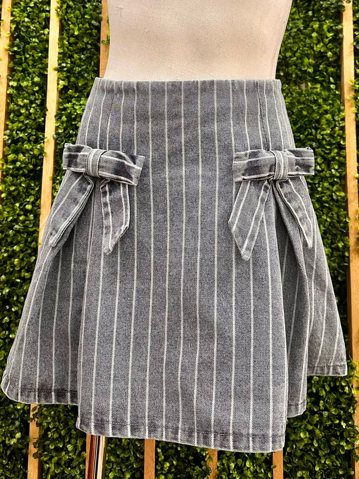 Stripe Denim Ribbon Detail Short Skirt