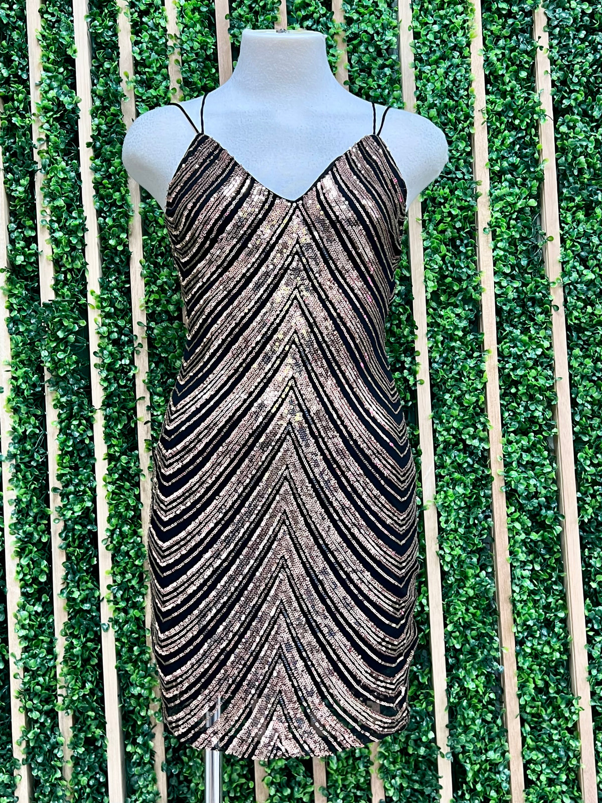 Black Gold Sequin Bodycon Dress Ah L La Lifestyle Boutique Black Gold Sequin Bodycon Dress Ah L La Lifestyle Boutique