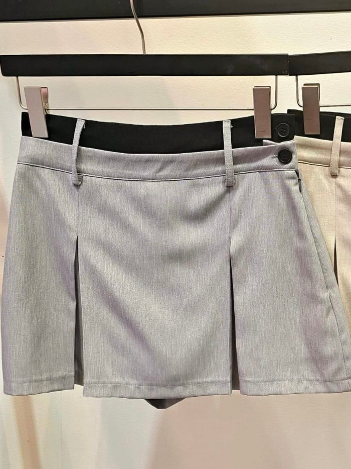 Black Trim Grey Pleated Short Skirt