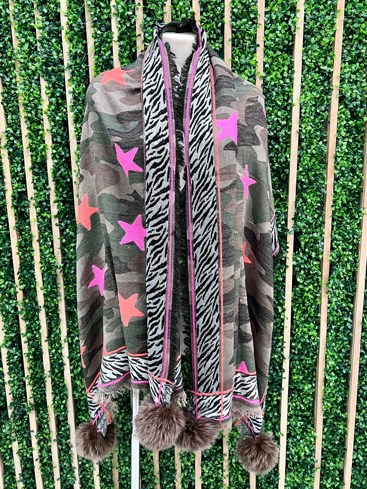 Exquisite Star Scarf
