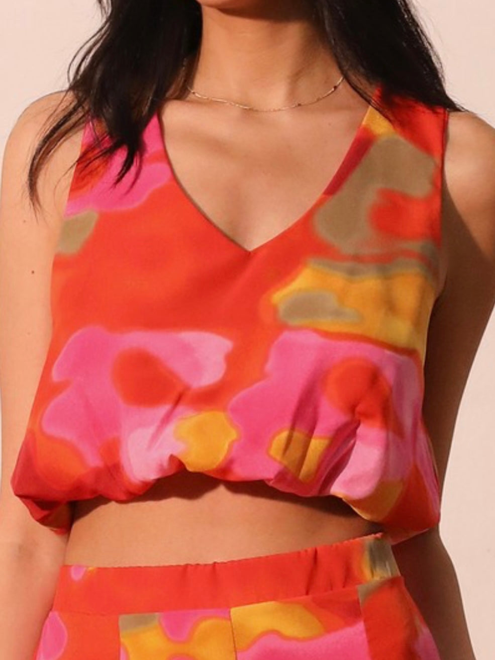 Sunset v Neck Neck Satin Crop Top