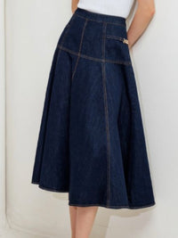 Buckle Detail Fitted Dark Denim Midi Skirt