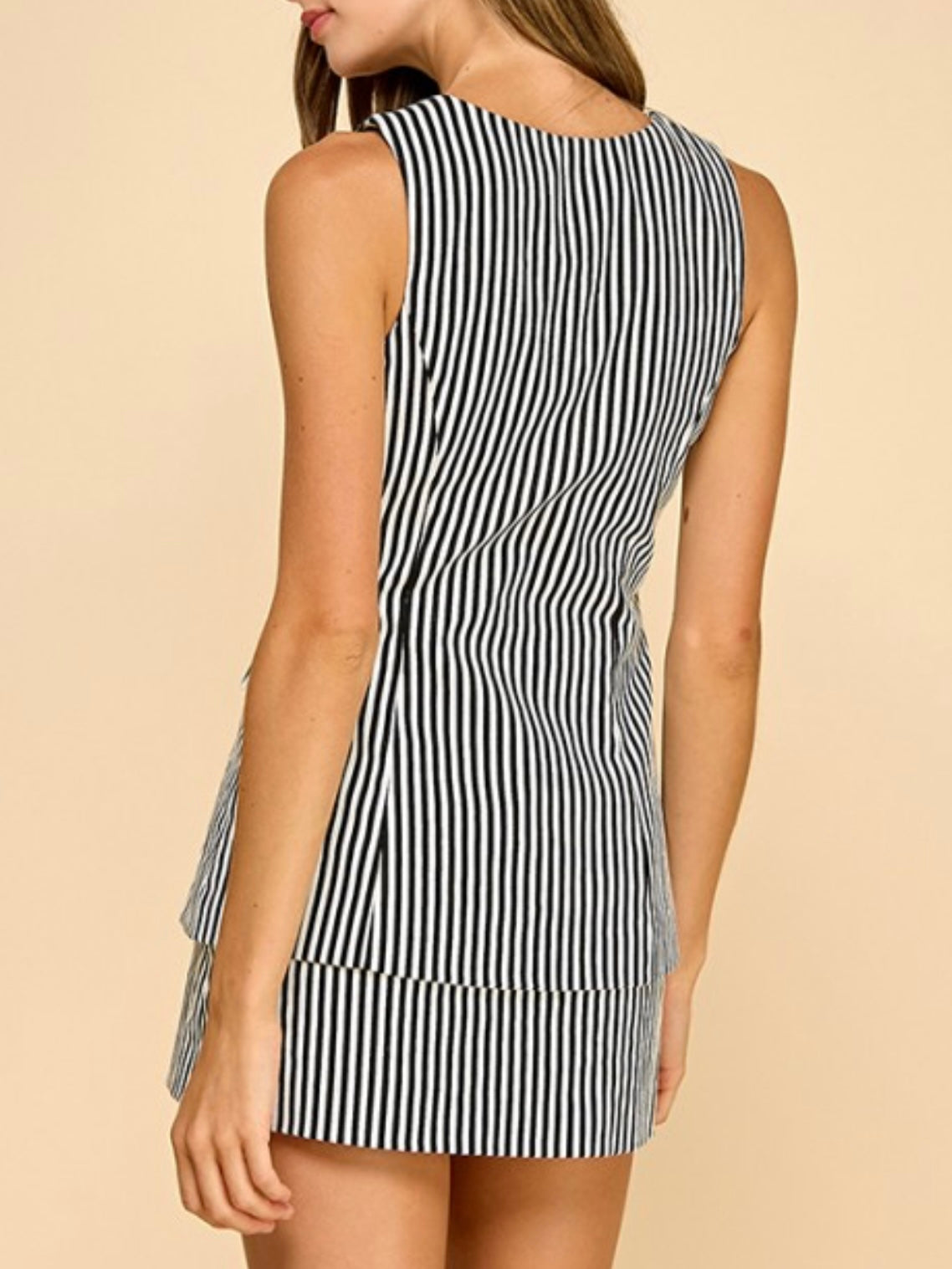 Striped Round Neckline Sleeveless Romper
