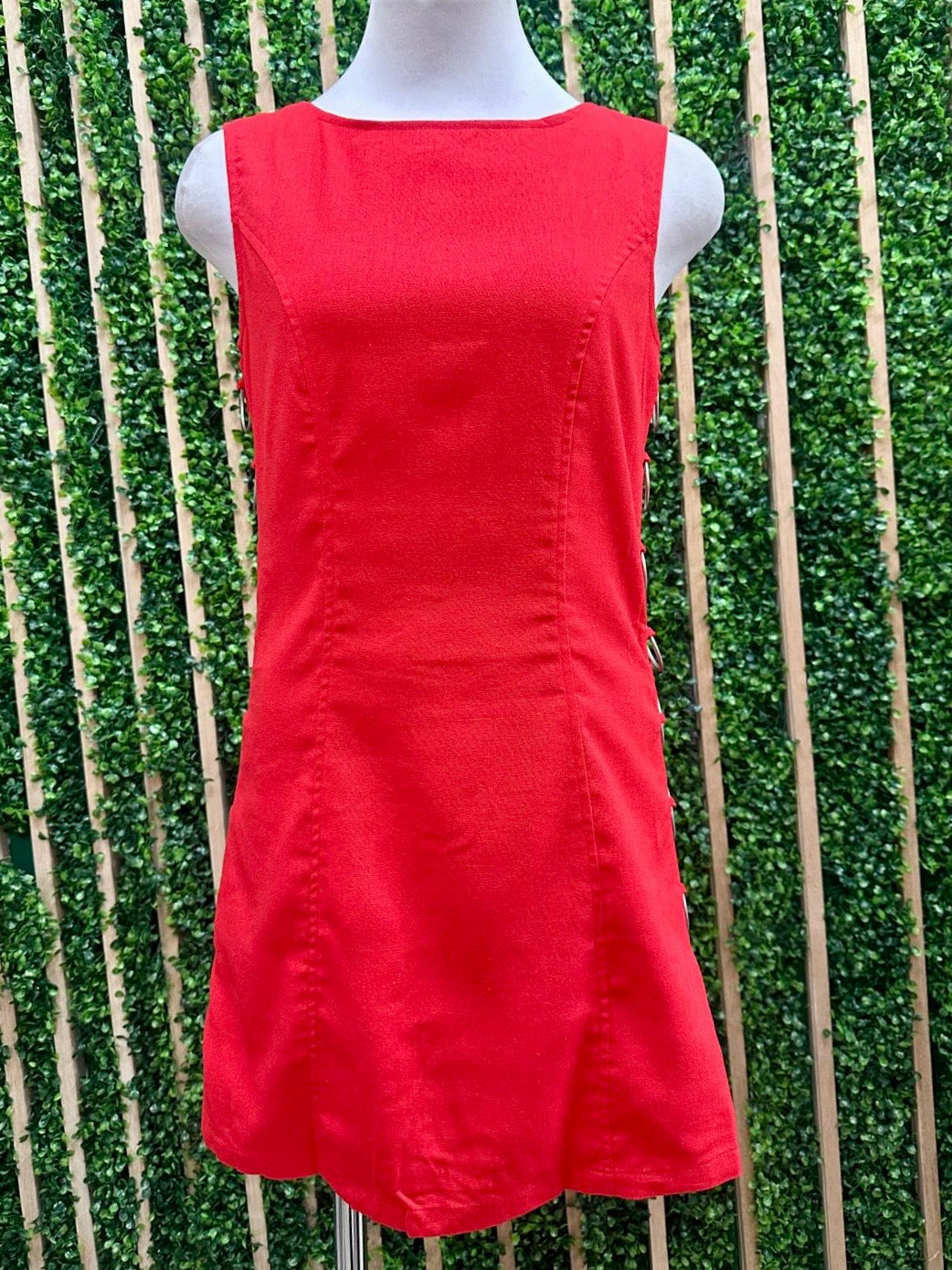 Side Ring Detail Short Dress