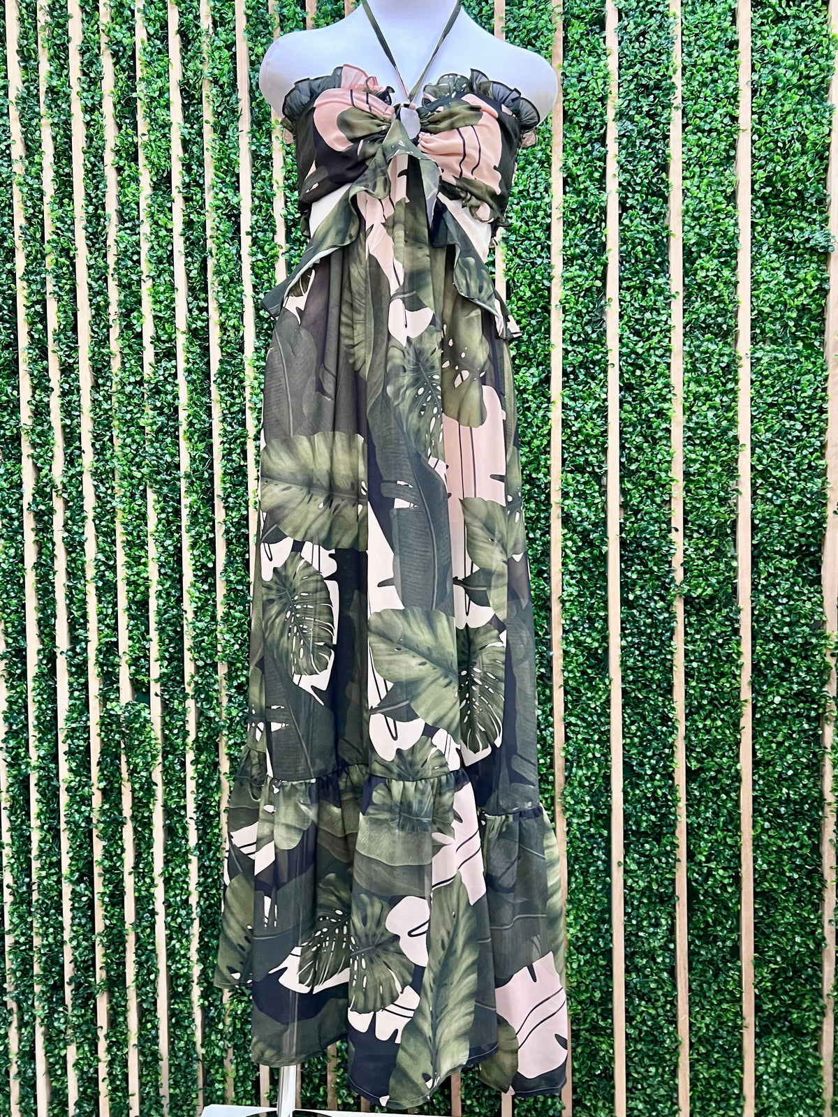 Beautiful Green Black Leaf Cutout Maxi Dress
