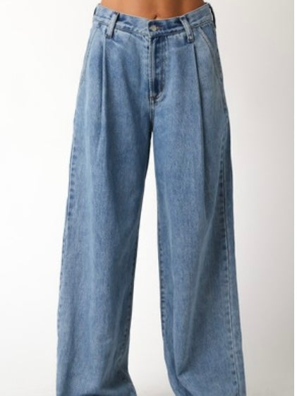 Mid Waist Baggy Denim