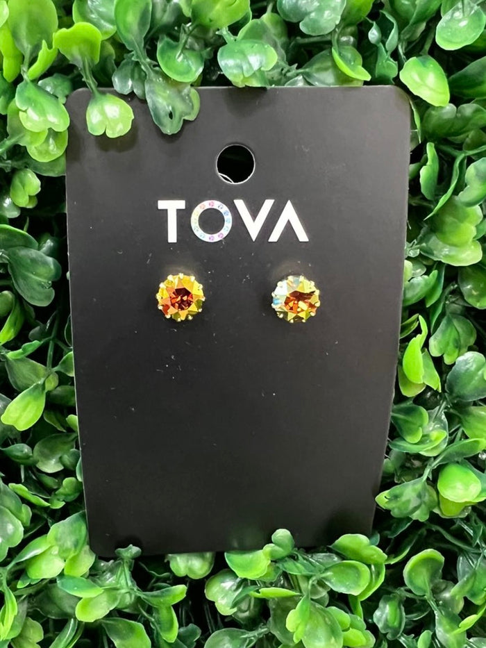 Chrisley Tova Studs