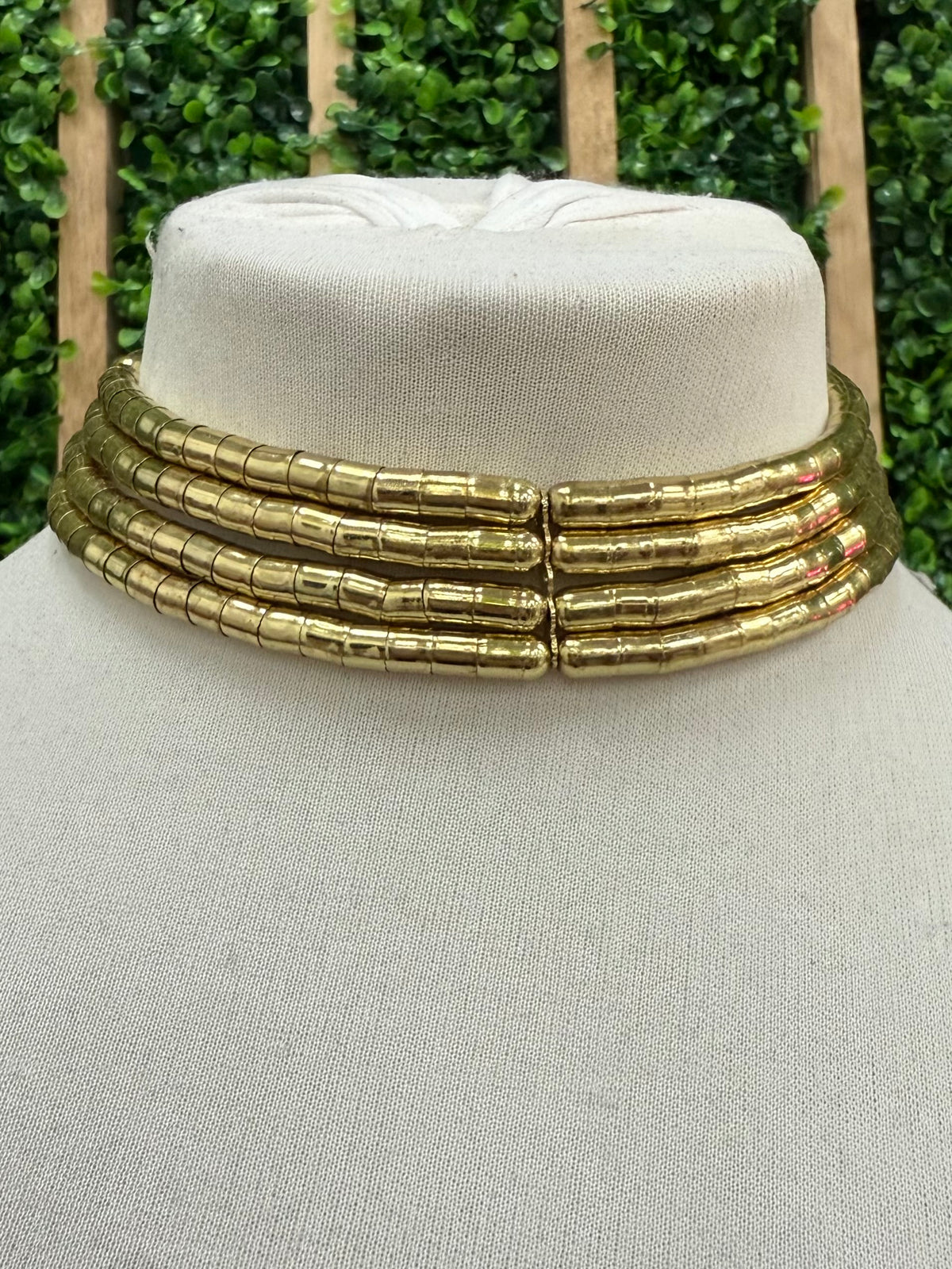 Metallic Tubes Triple Choker