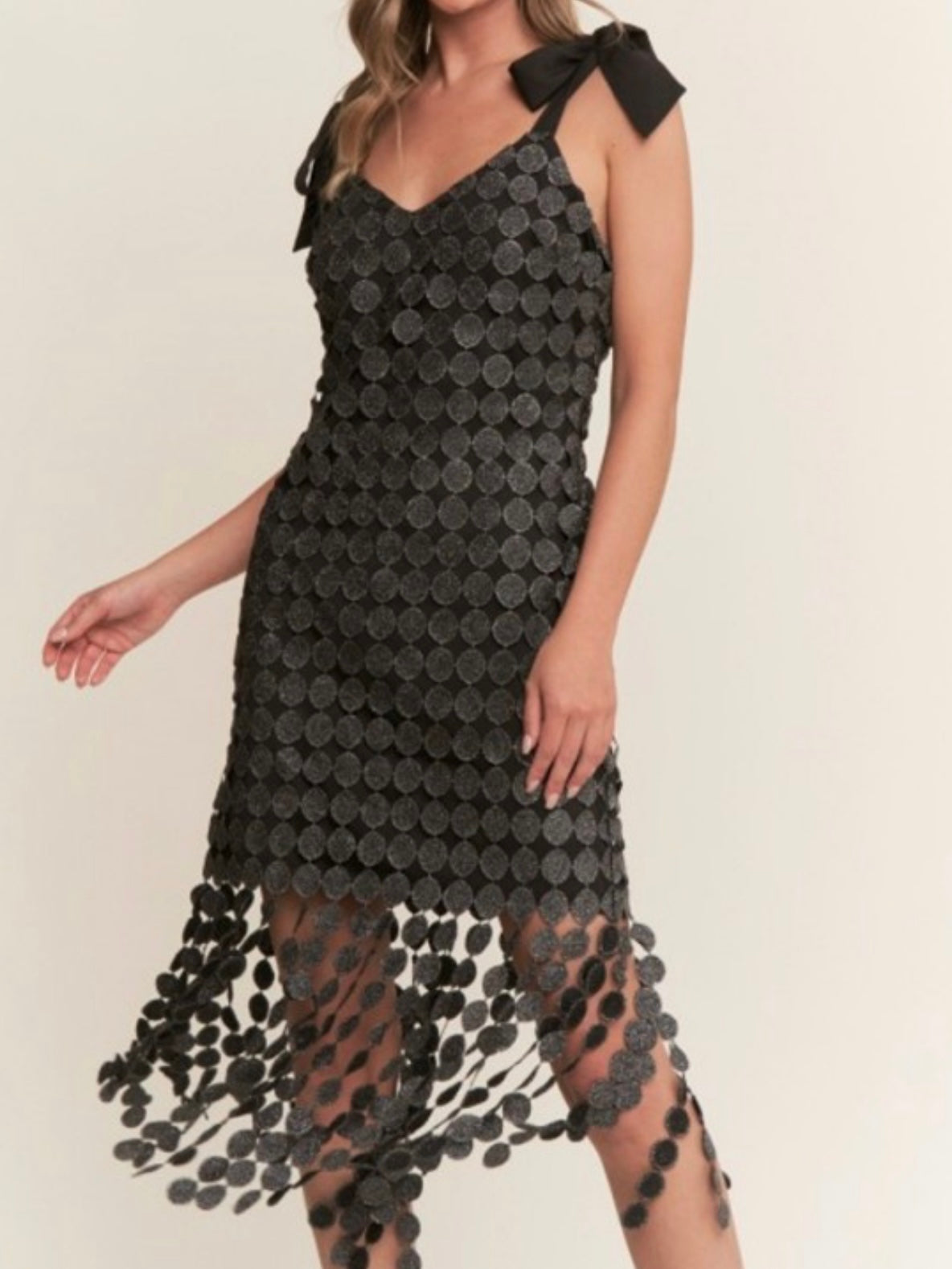 Beautiful Black Round Lace Midi Dress