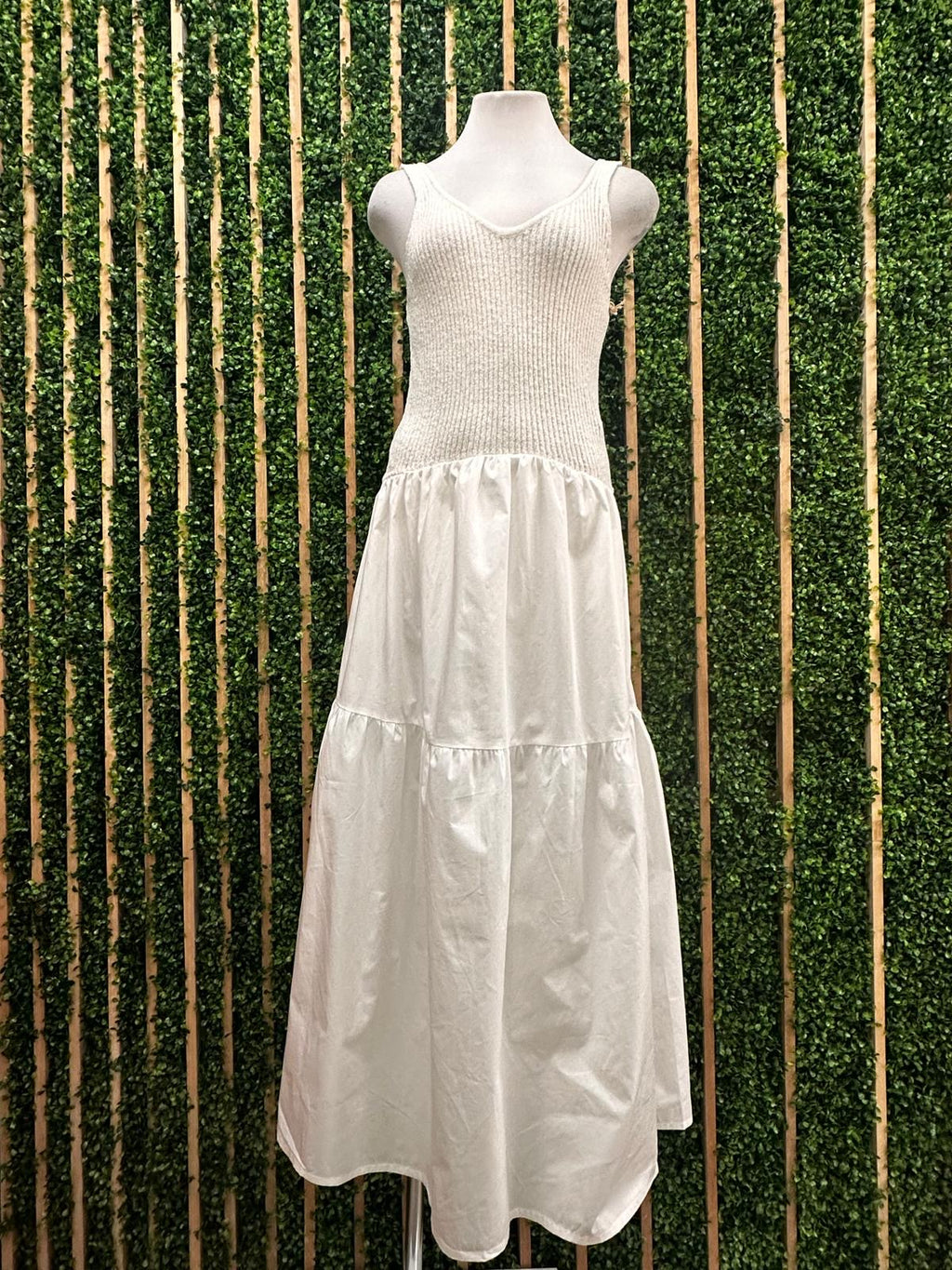 White Knit Top Drop Waist Maxi Dress – Ah Là Laà Lifestyle Boutique