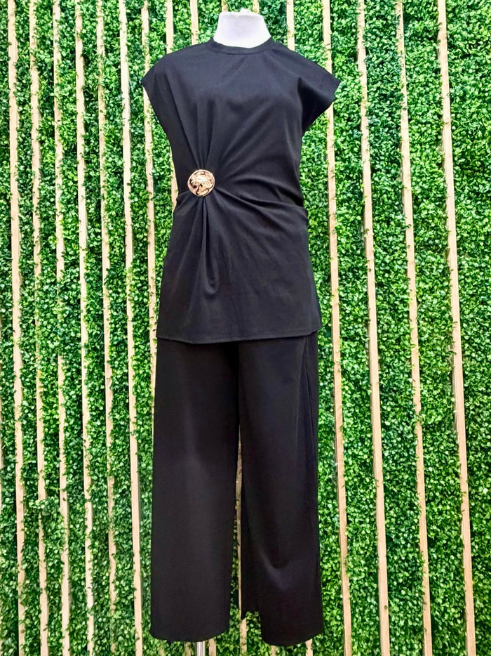 Gold Brooch Knit Pant Set