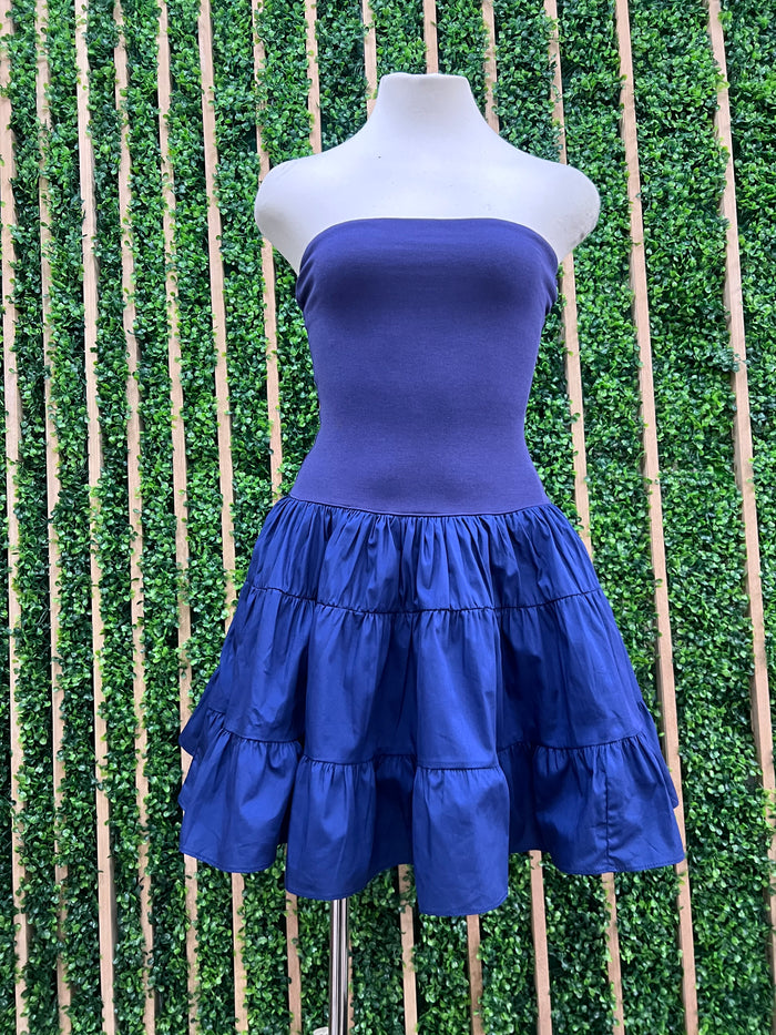 Contrast Ruffled Strapless Short Dress
