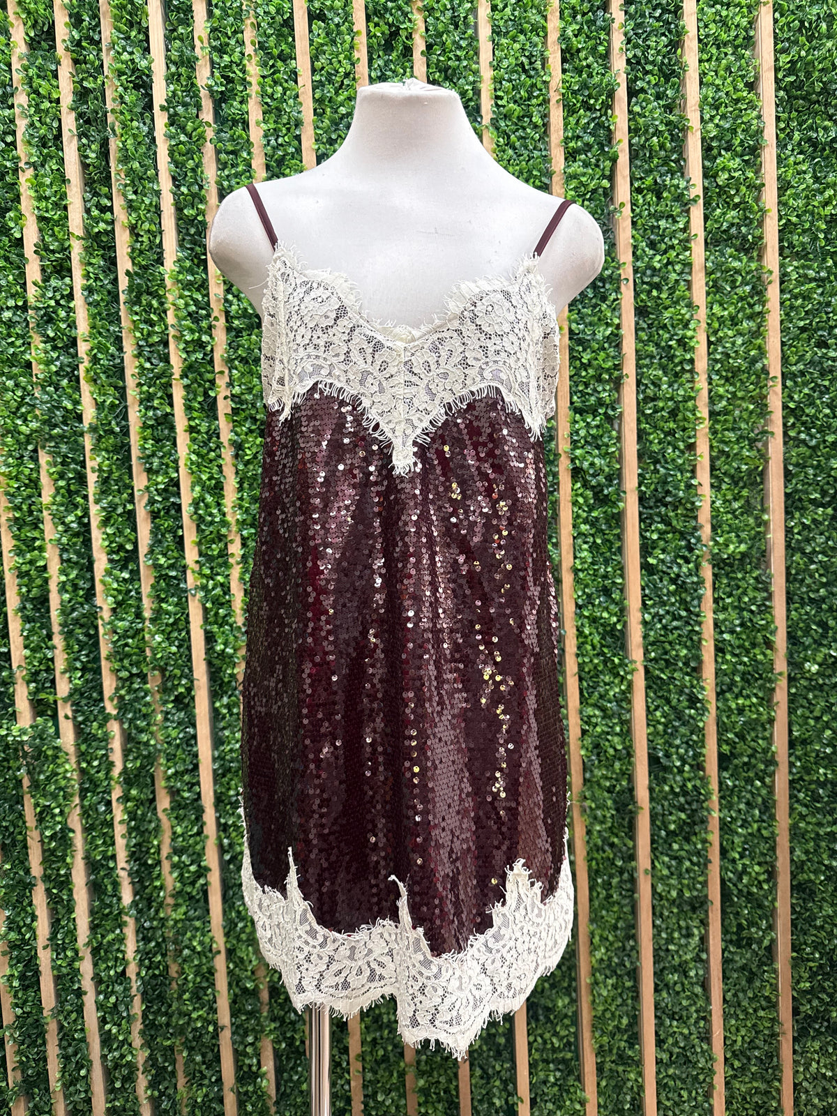 Burgundy Ivory Lace Trim Sequin Short Dress
