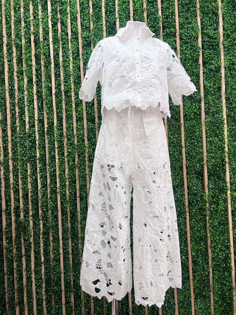 Beautiful White Cutout Floral Lace Pant