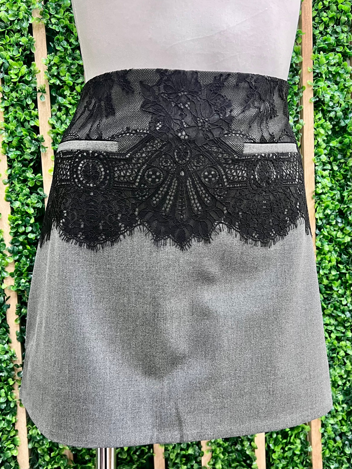 Lace Trim Charcoal Short Skirt