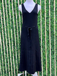 Resort V Neck Ribbed Knit Midi Dress