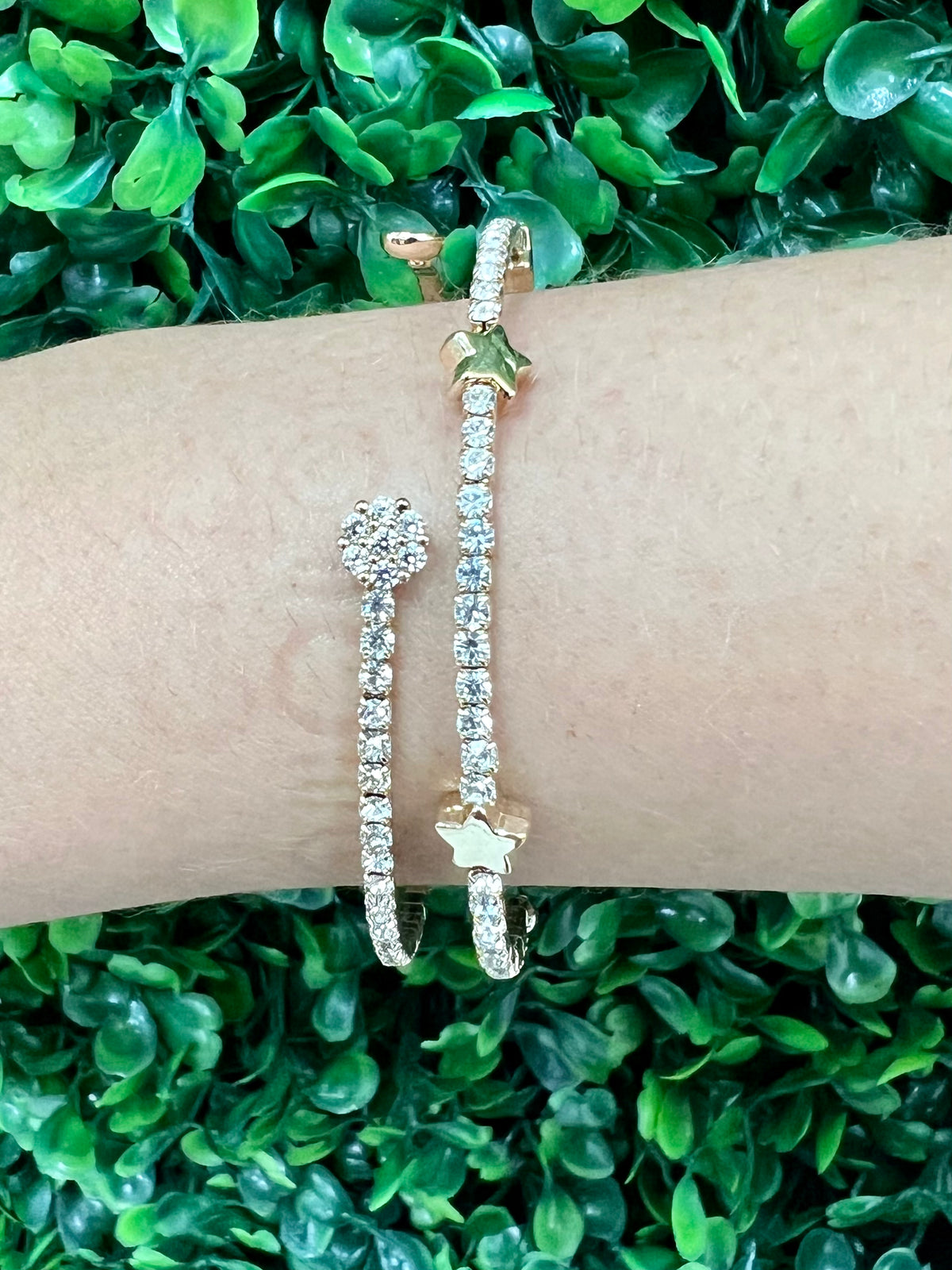 Delicate Crystal Star Detail Open Bracelet Duo