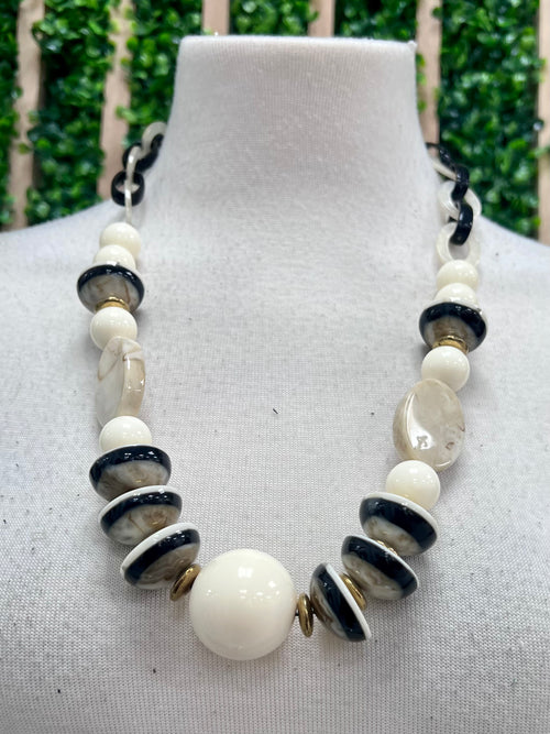 Ivory Black Resin Necklace