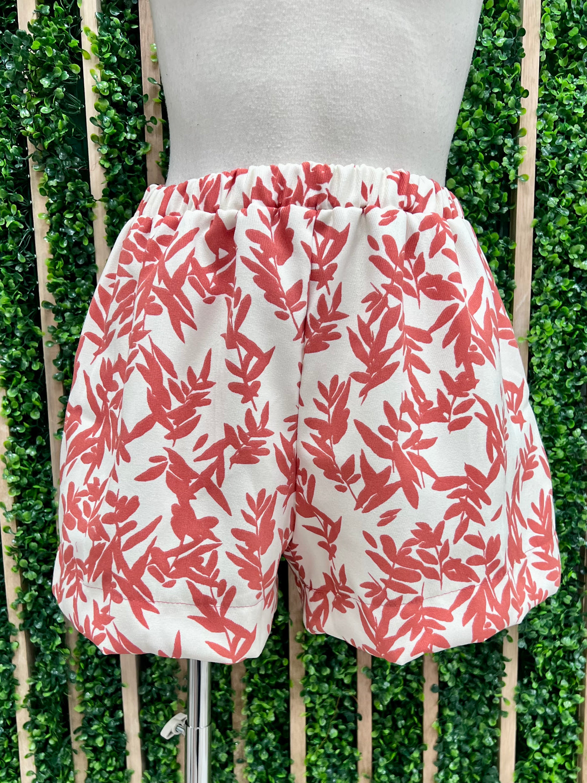 Marsala Leaf Print Short Pant