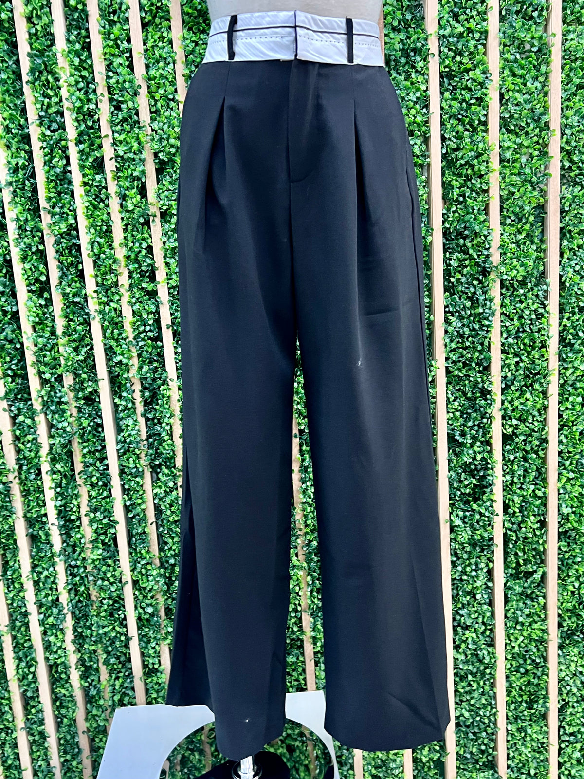 Folded Waistband Trouser