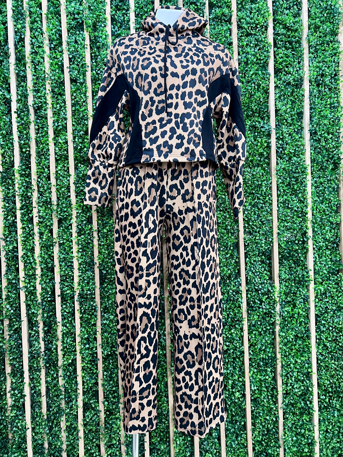 Wide Leg Brown Leopard Jogger Set