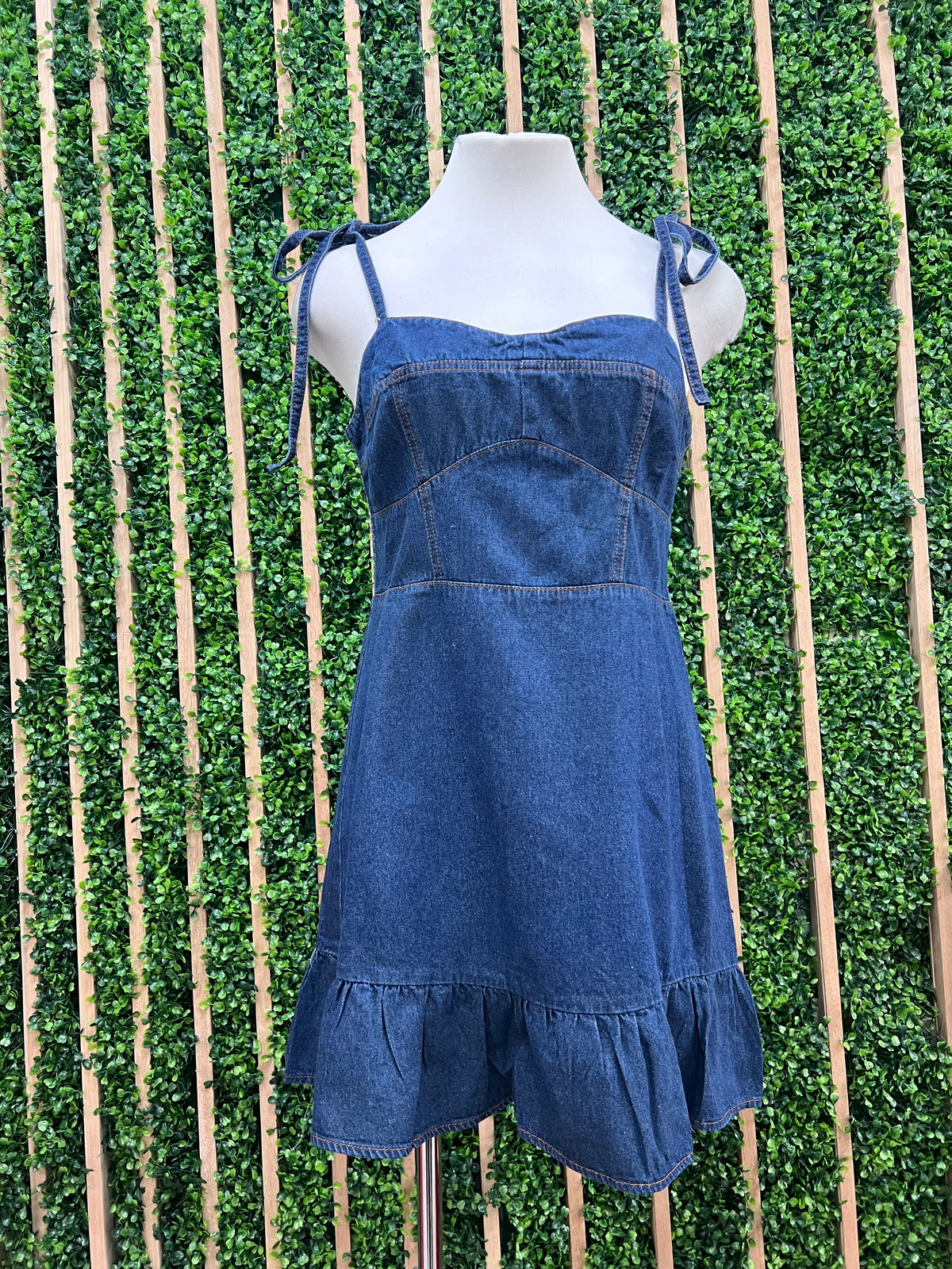 Medium Denim Shoulder Tie Fitted Short Dress