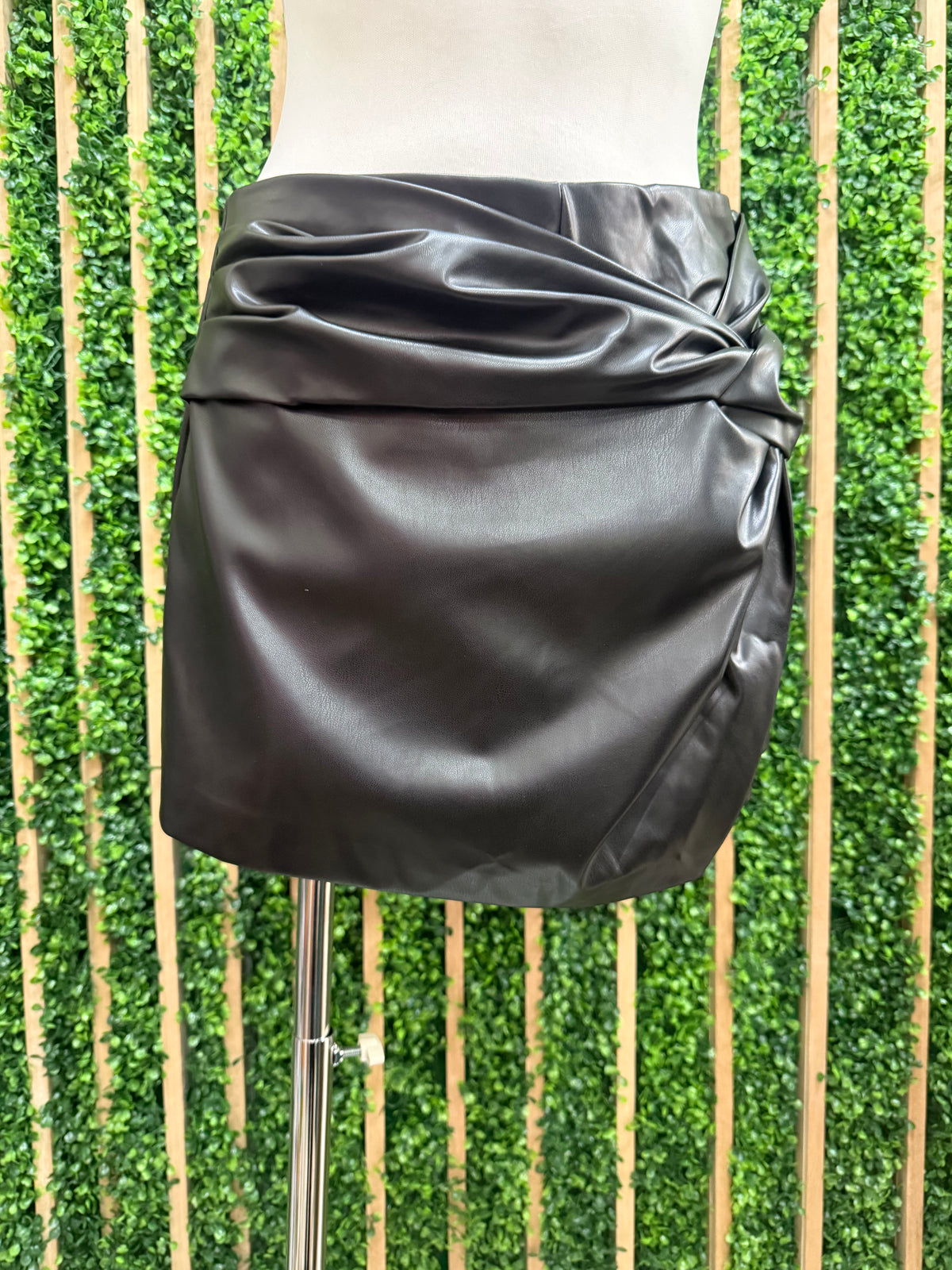 Black Twist Detail Pleather Skort
