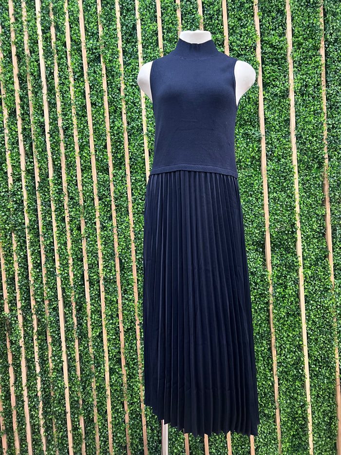 Navy Contrast Pleated Skirt Midi Dress