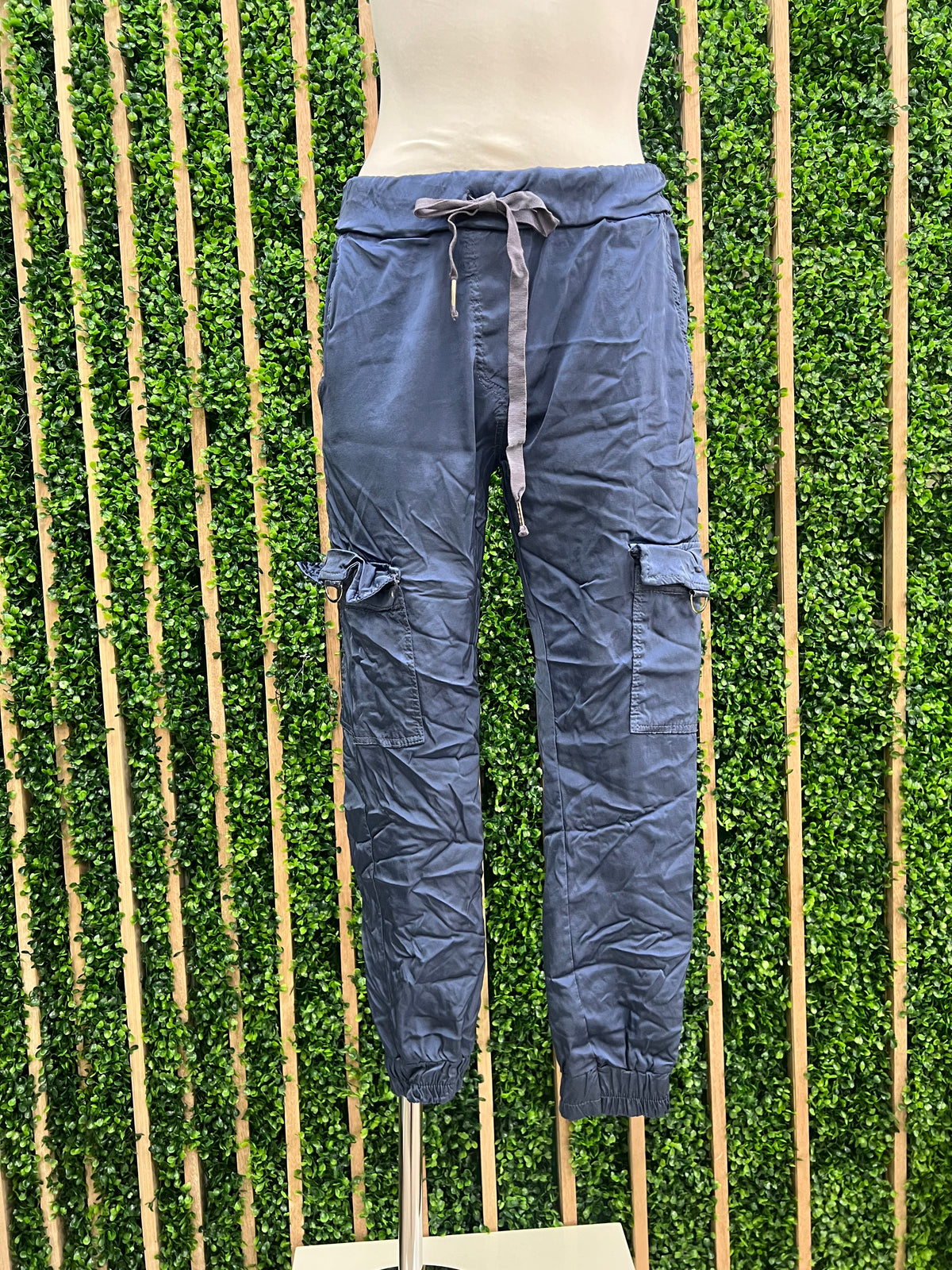 Shiny Finish Cargo Jogger