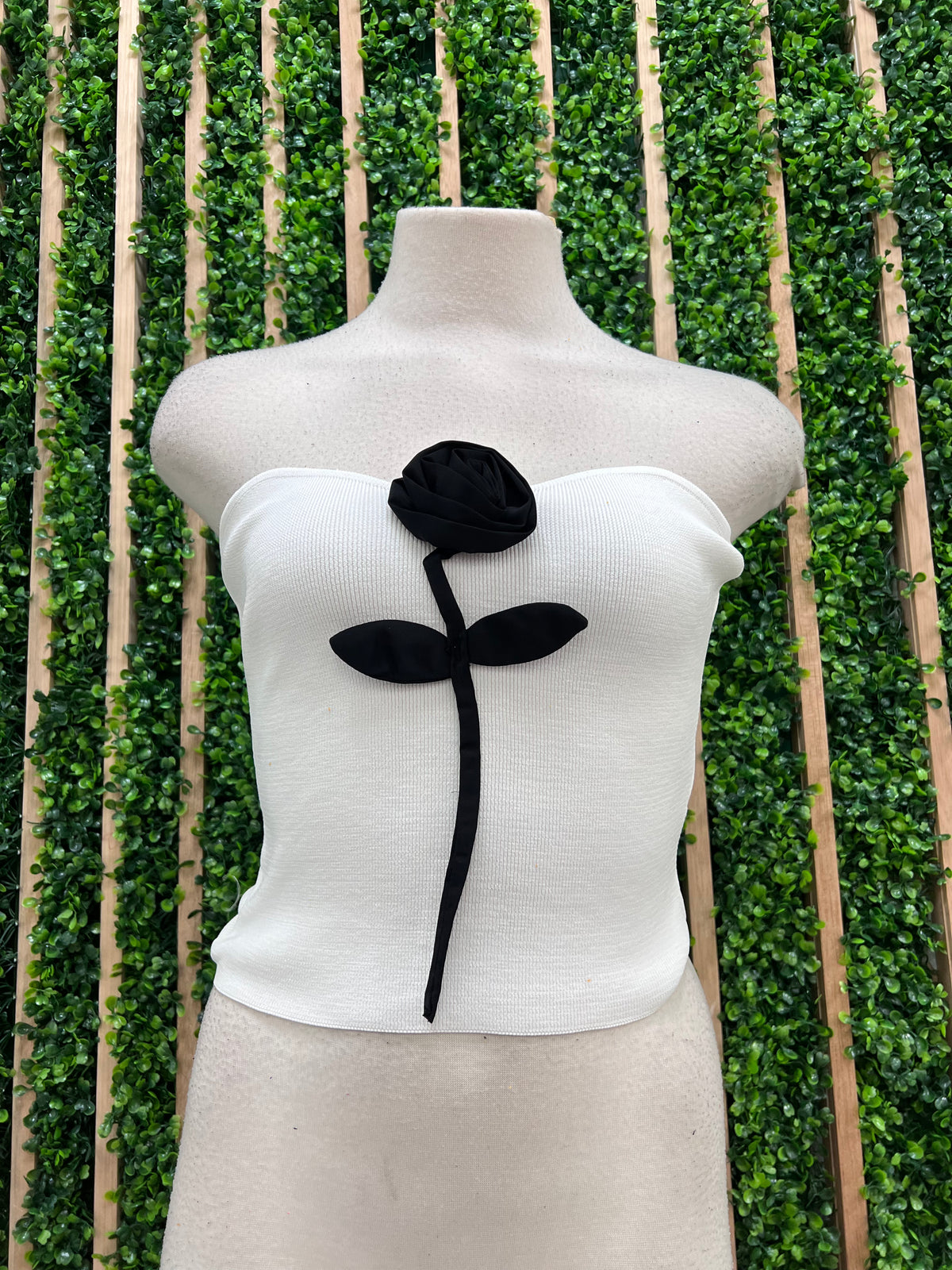 Black Flower Detail Strapless Knit Top