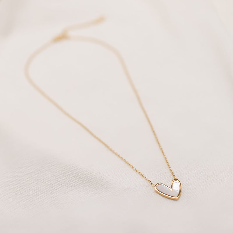 POS - Nacre Heart Necklace