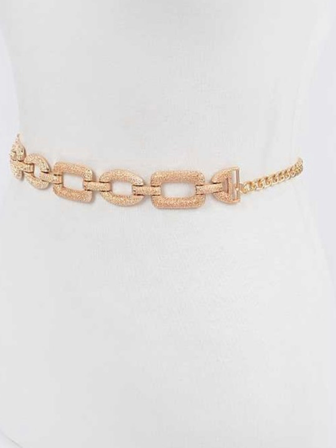 Textured Iconic Chain Belt