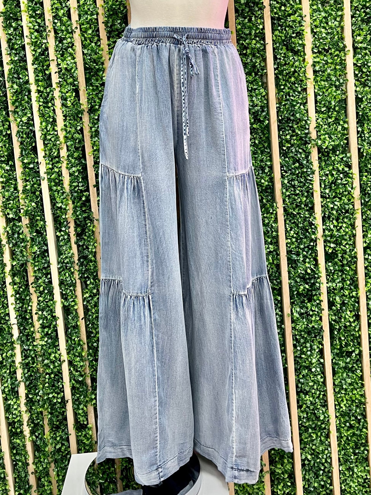 Ruffled Washed Denim Pant