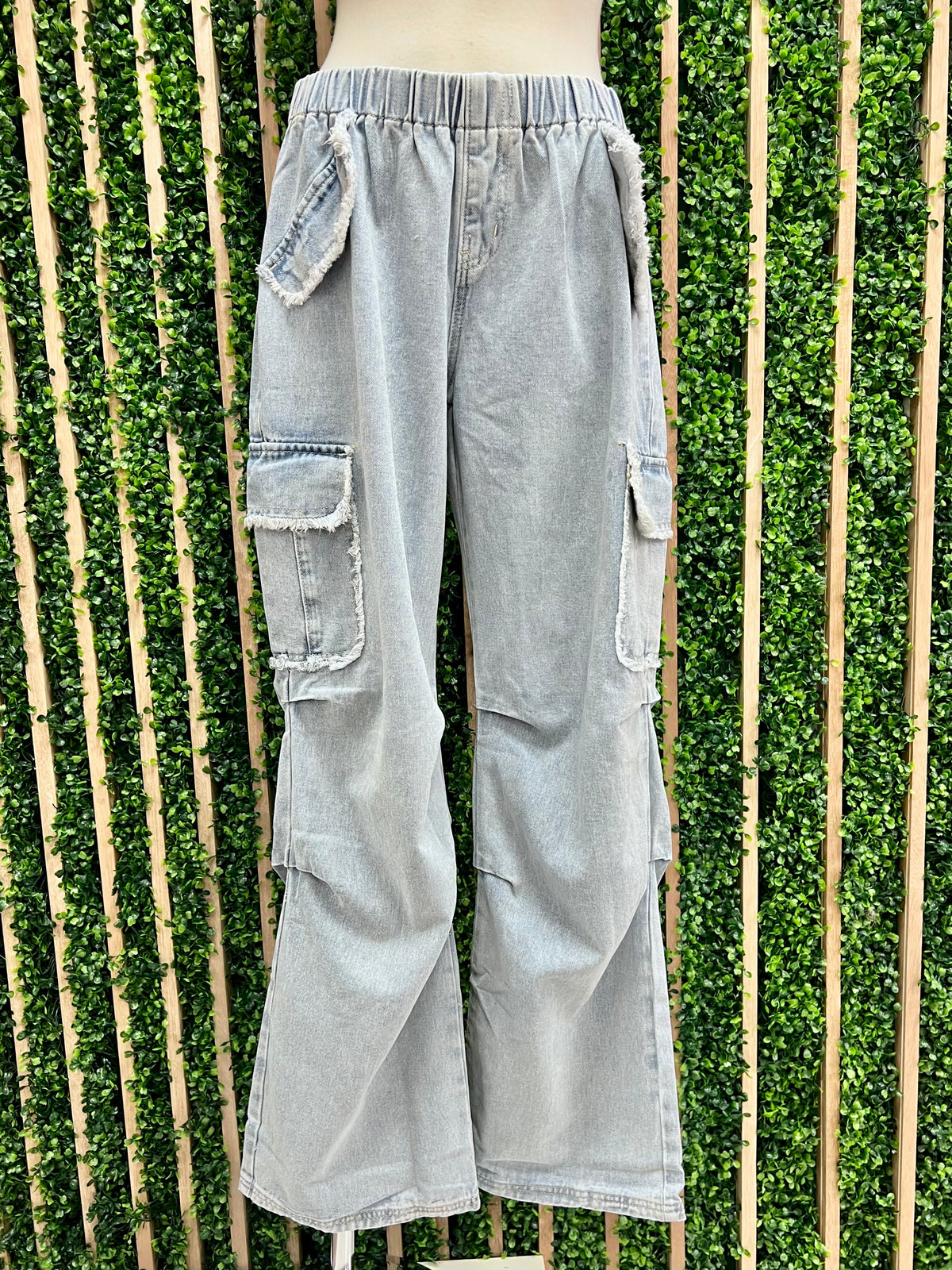 Light Wash Elastic Denim Cargo