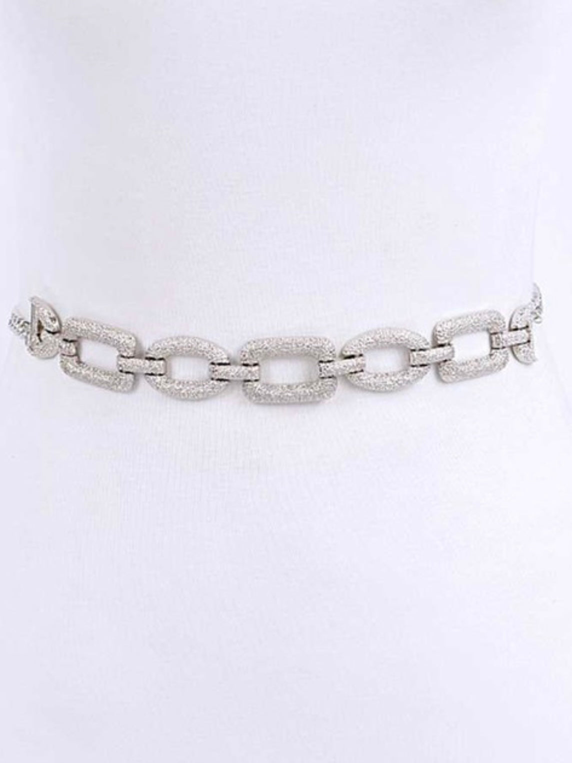 Textured Iconic Chain Belt