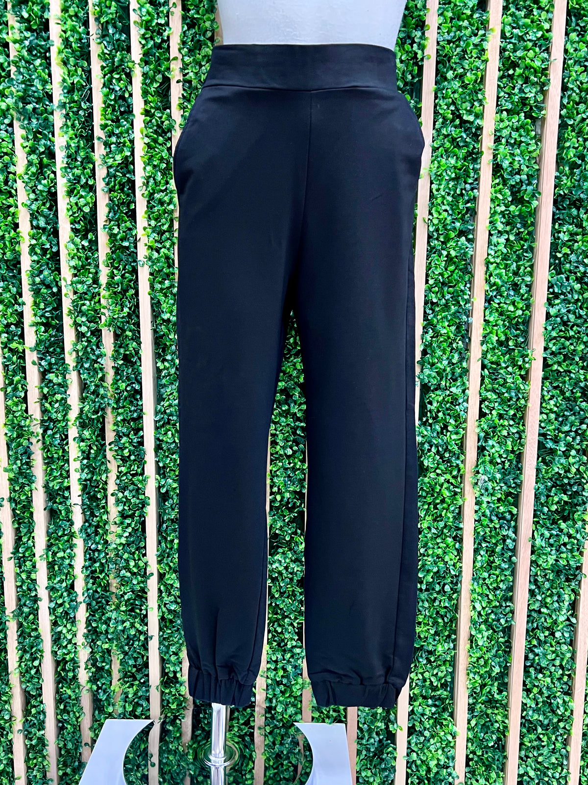 Black Casual Chic Jogger