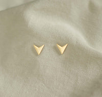 Arrow Studs