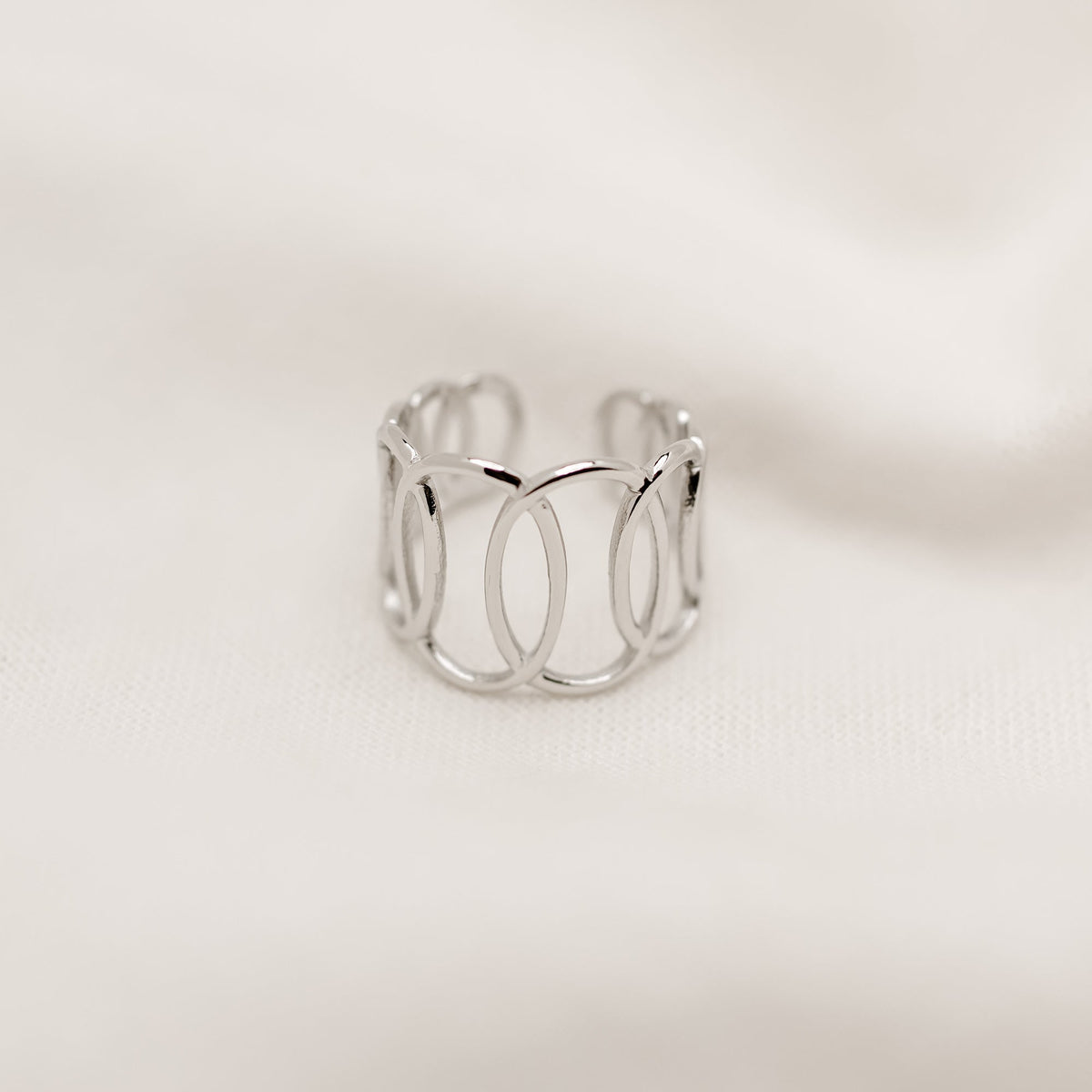 POS - Intertwine Ring