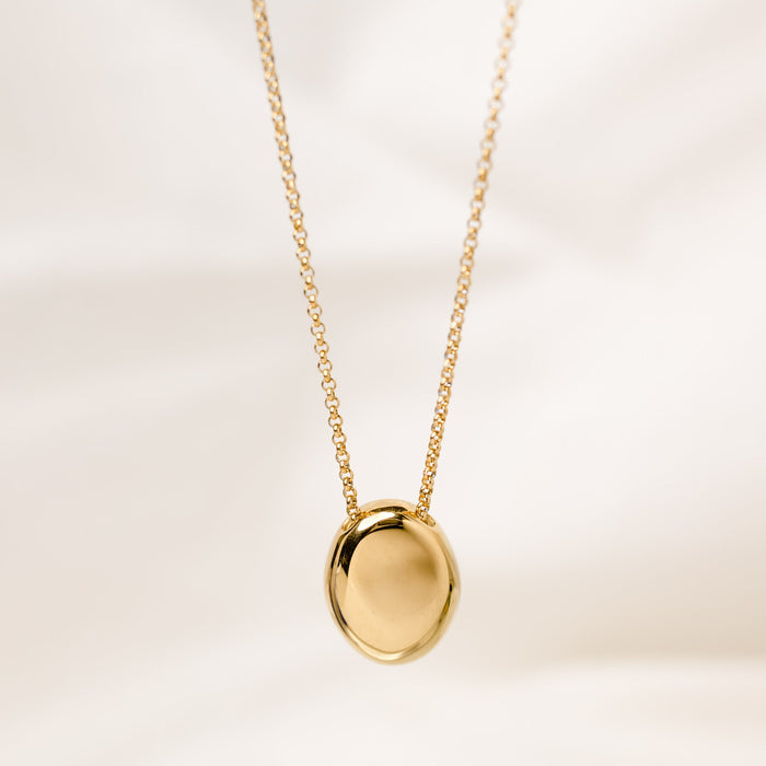 Distorted Oval Pendant Necklace