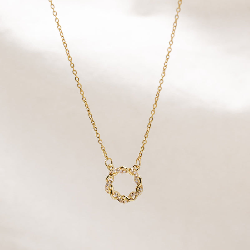 Glittering Halo Necklace