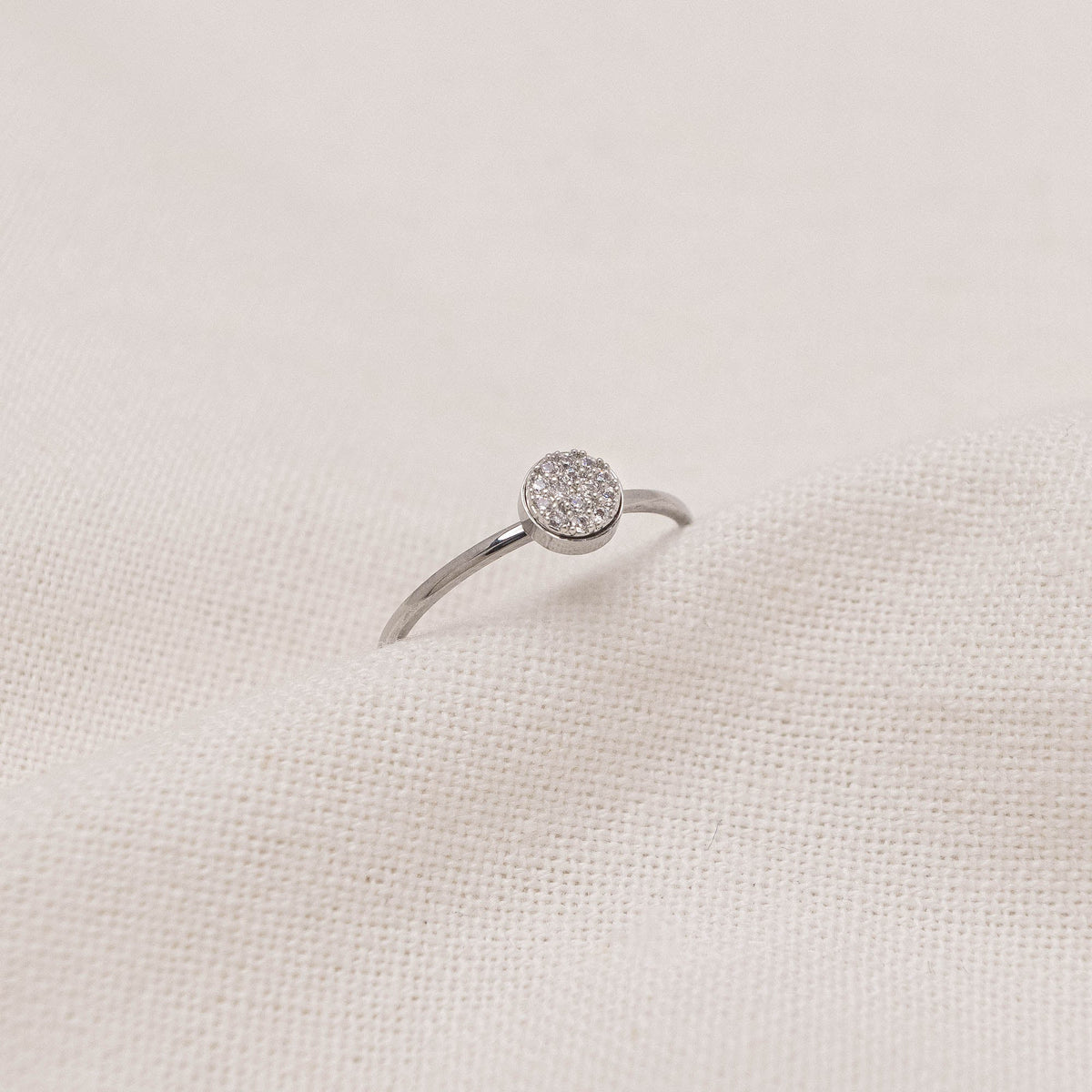 Stella Circle Ring