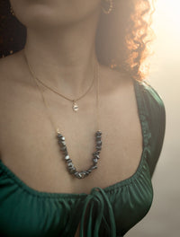 POS - "U" Chips Hematite Medium Necklace