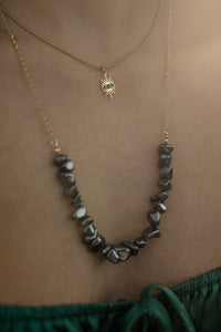 POS - "U" Chips Hematite Medium Necklace