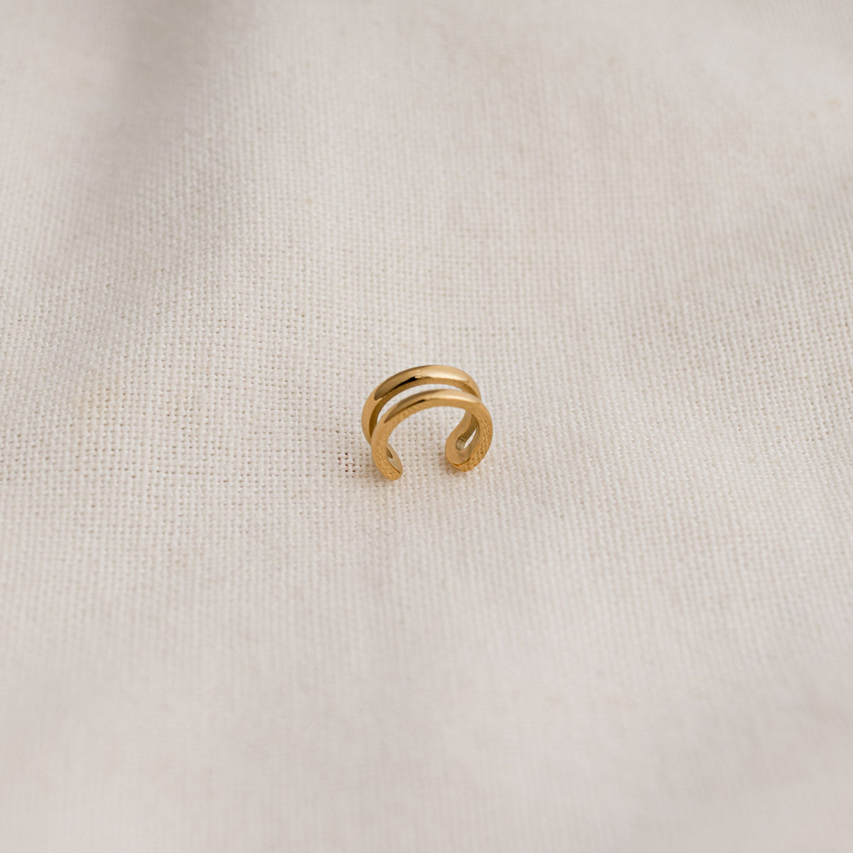 POS - Niobe Ear Cuff